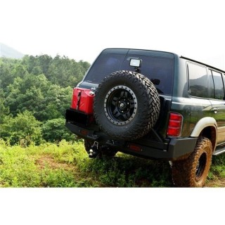 Tylny stalowy zderzak Snakeman 4WD — Nissan Patrol Y61 (SNBR02) IRONMAN 4x4 - ujęcie 2