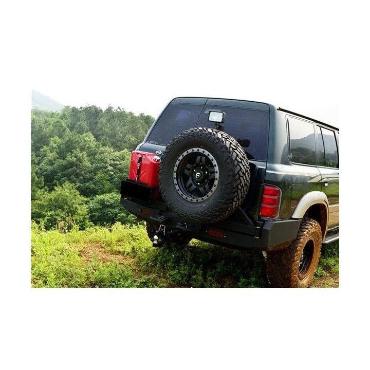 Tylny stalowy zderzak Snakeman 4WD — Nissan Patrol Y61 (SNBR02) IRONMAN 4x4 - ujęcie 2