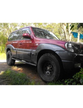 Felga stalowa czarna 16x7 | ET20 Snakeman 4WD — Toyota Hilux, Hyundai Terracan (SNFC16X7-6X139,7X106,1/20/B)