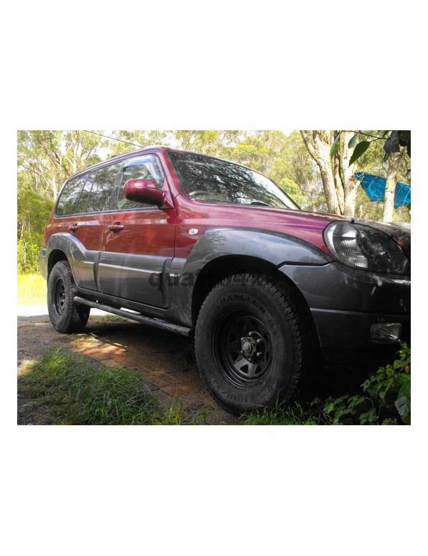 Felga stalowa czarna 16x7 | ET20 Snakeman 4WD — Toyota Hilux, Hyundai Terracan (SNFC16X7-6X139,7X106,1/20/B)