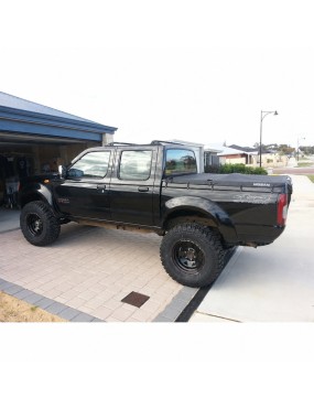 Felga stalowa czarna 16x7 | ET20 Snakeman 4WD — Nissan Navara D22 (SNFC16X7-6X139,7X108/20/B)