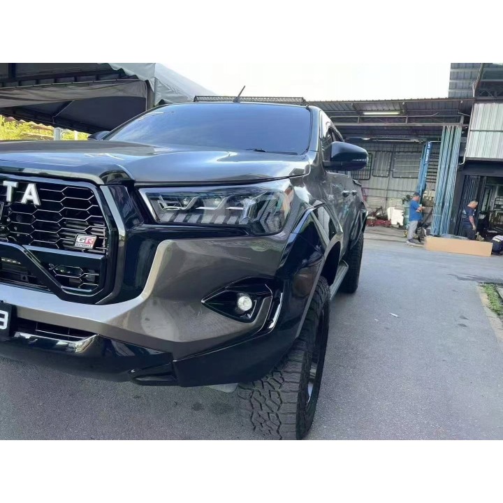 Body kit stylizacyjny na wygląd GR - Toyota Hilux Revo / Rocco