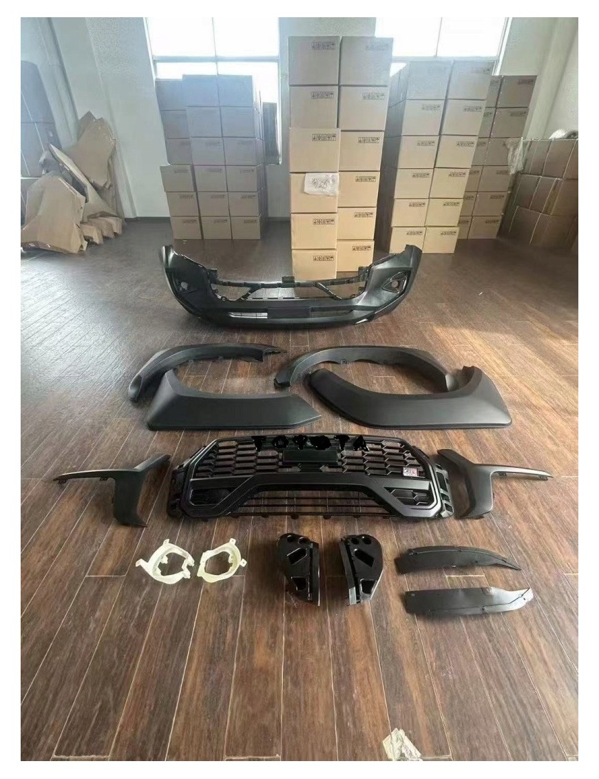Body kit stylizacyjny na wygląd GR - Toyota Hilux Revo / Rocco