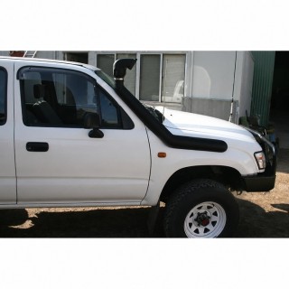 Snorkel Snakeman 4WD, prawa strona — Toyota Hilux (SNS167R) - ujęcie 2