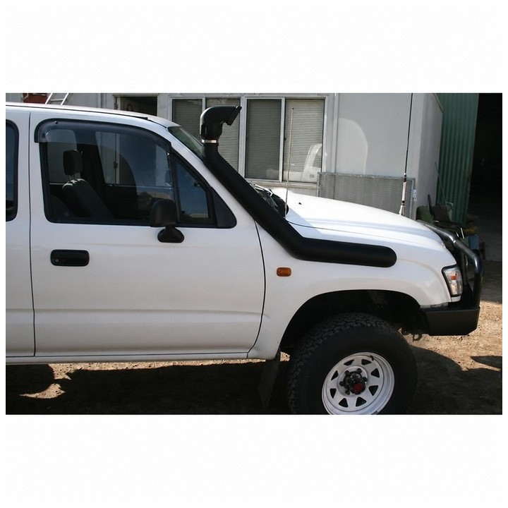 Snorkel Snakeman 4WD, prawa strona — Toyota Hilux (SNS167R) - ujęcie 2