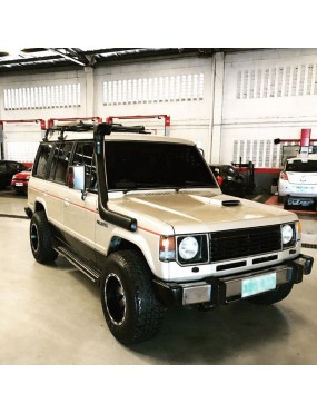 Snorkel Snakeman 4WD — Mitsubishi Pajero 2.5L 3.0L, Hyundai Galloper wszystkie modele (SNS047)