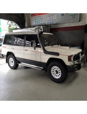 Snorkel Snakeman 4WD — Mitsubishi Pajero 2.5L 3.0L, Hyundai Galloper wszystkie modele (SNS047)