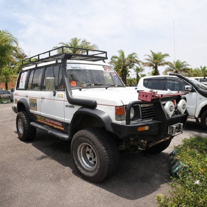 Snorkel Snakeman 4WD — Mitsubishi Pajero 2.5L 3.0L, Hyundai Galloper wszystkie modele (SNS047) - ujęcie 15