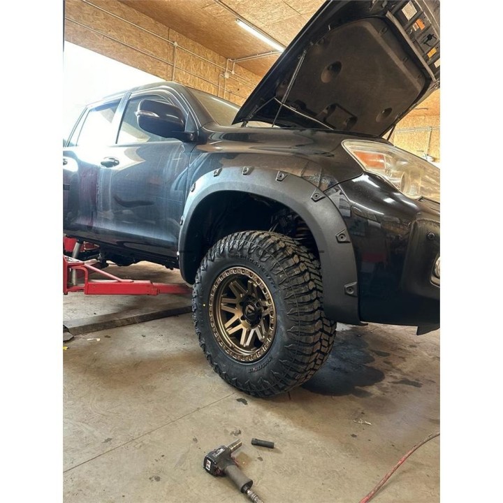 Poszerzenia nadkoli - fender flares - lldpe snakeman 4WD — Toyota Land Cruiser (SNFF019) - ujęcie 4