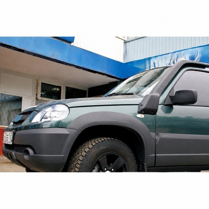 Snorkel Snakeman 4WD, lewa strona — Chevrolet Niva 1.7 (SNSGVA) - ujęcie 5