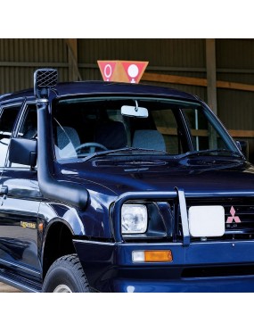 Snorkel Snakeman 4WD, prawa strona — Mitsubishi L200, Mitsubishi Pajero Sport (SNST96A)