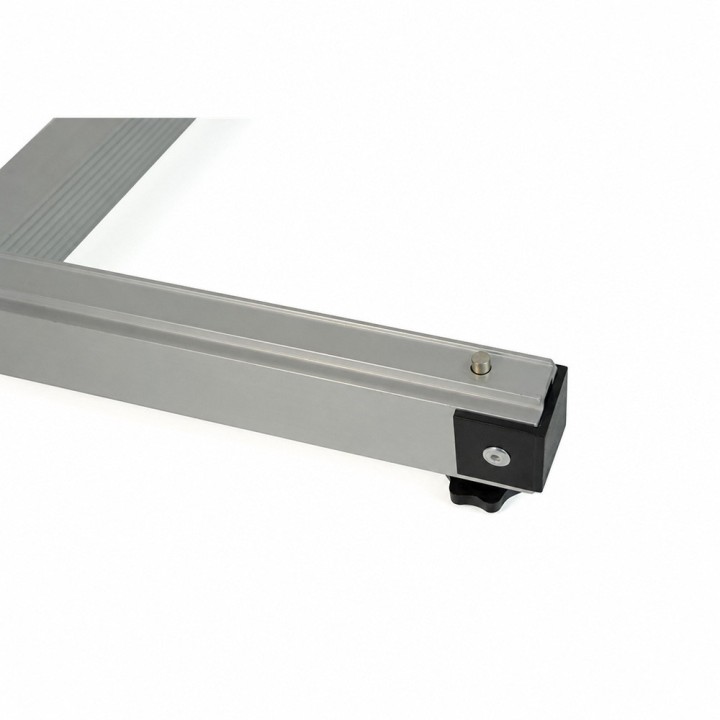 Przedłużenie o 50cm aluminiowej drabiny do namiotu marki snakeman 4WD (SNN1) - ujęcie 5