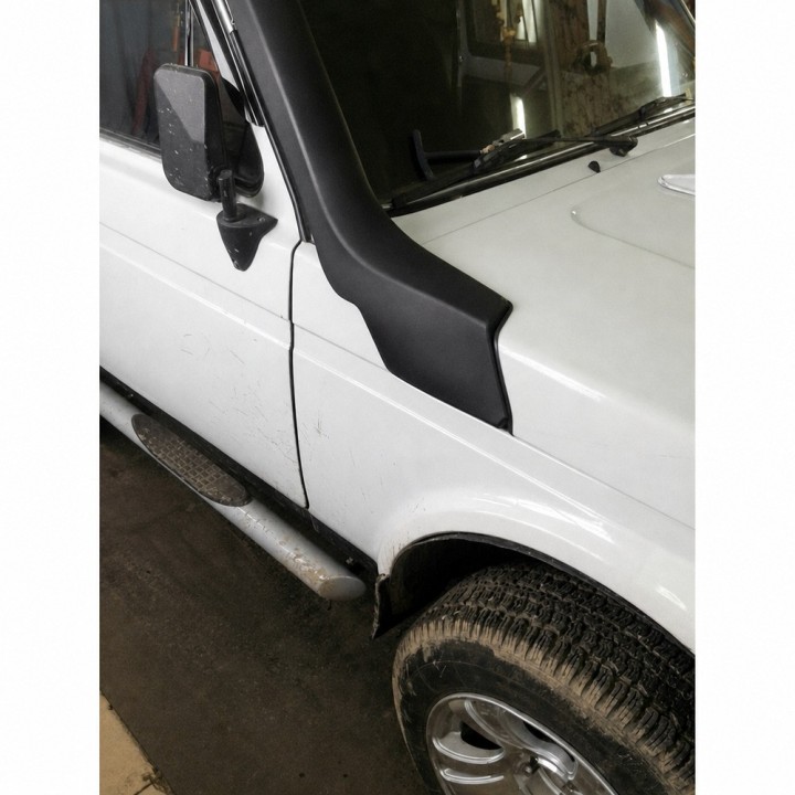Snorkel Snakeman 4WD — Lada Niva (SNS18) - ujęcie 2