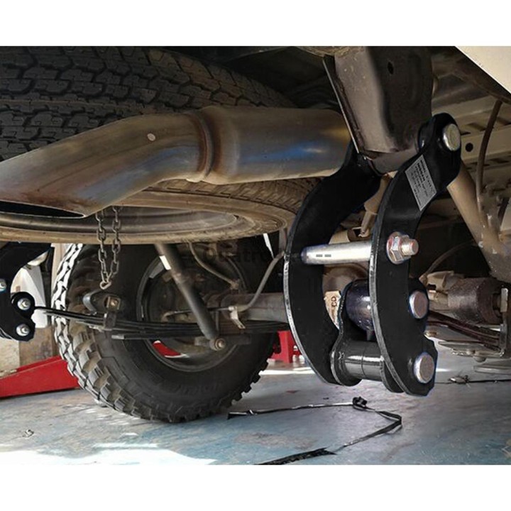 2-calowy LIFT tylnego zawieszenia (leveling LIFT KIT) Snakeman 4WD — Toyota Hilux Vigo (SNAB06R) IRONMAN 4x4 - ujęcie 3