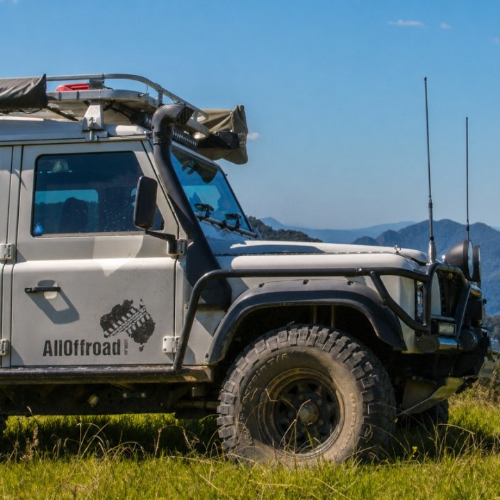 Snorkel Snakeman 4WD — Land Rover Defender 300TD (SNSLD5) - ujęcie 14