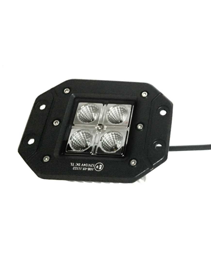 Lampa LED 4x3W Habita z uchwytami montażowymi do zabudowy w zderzak Lampa LED 4x3W Habita z uchwytami montażowymi do zabudowy w zderzak