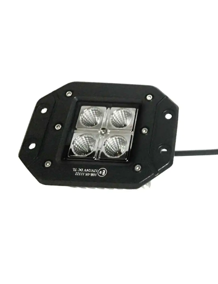 Lampa LED 4x3W Habita z uchwytami montażowymi do zabudowy w zderzak