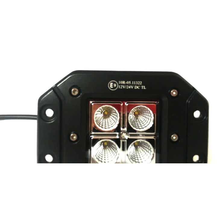Tabliczka lampy LED Habitat z homologacją 10R-05 11322 i oznaczeniem 12V/24V DC