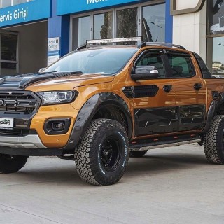 Listwy drzwi JUMBO Ford Ranger 2012-2022 — powiększone, ABS, czarny mat