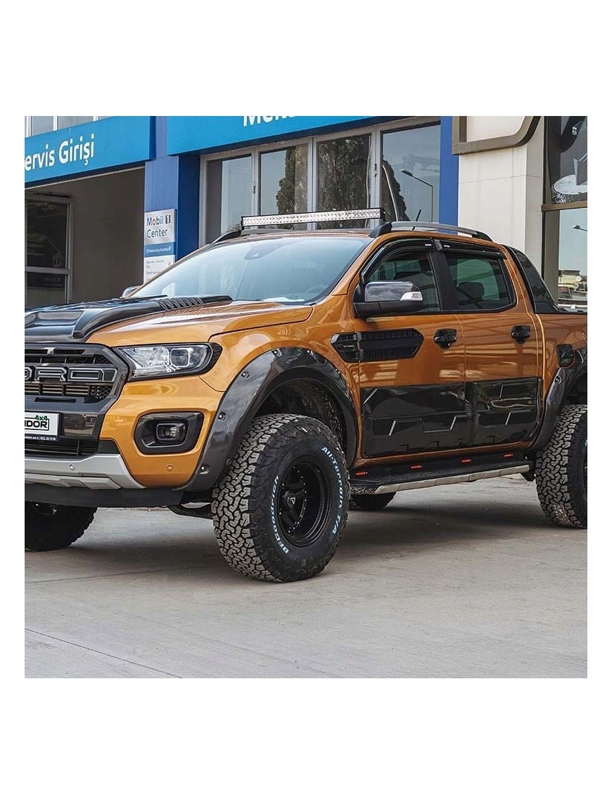 Listwy drzwi JUMBO Ford Ranger 2012-2022 — powiększone, ABS, czarny mat