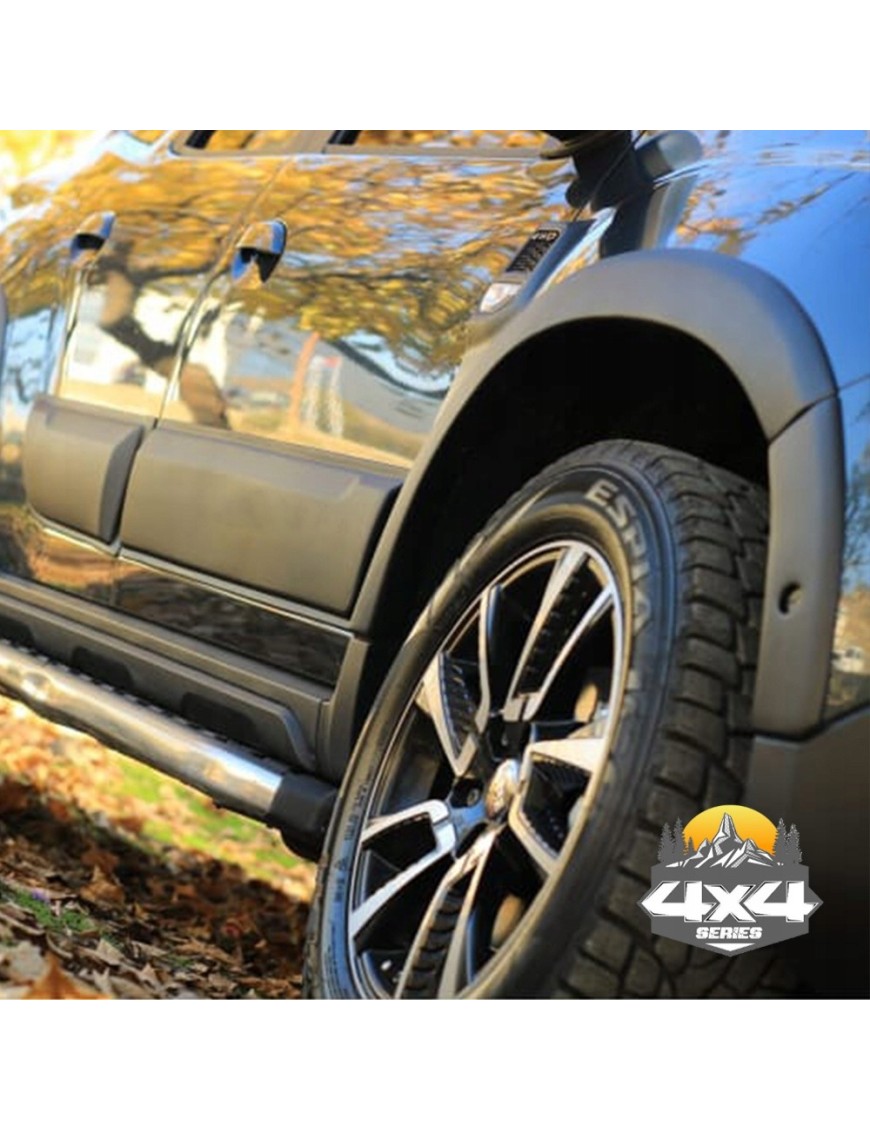 Listwy ochronne drzwi Dacia Duster 2018-2022, komplet 4 szt.
