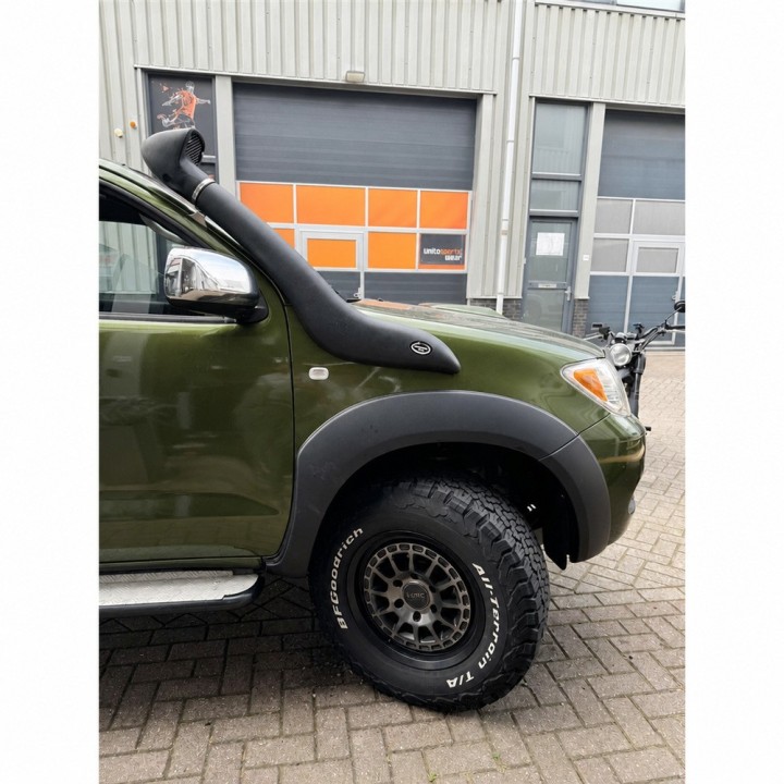 Snorkel Snakeman 4WD — Toyota Hilux (SNS06) - ujęcie 2