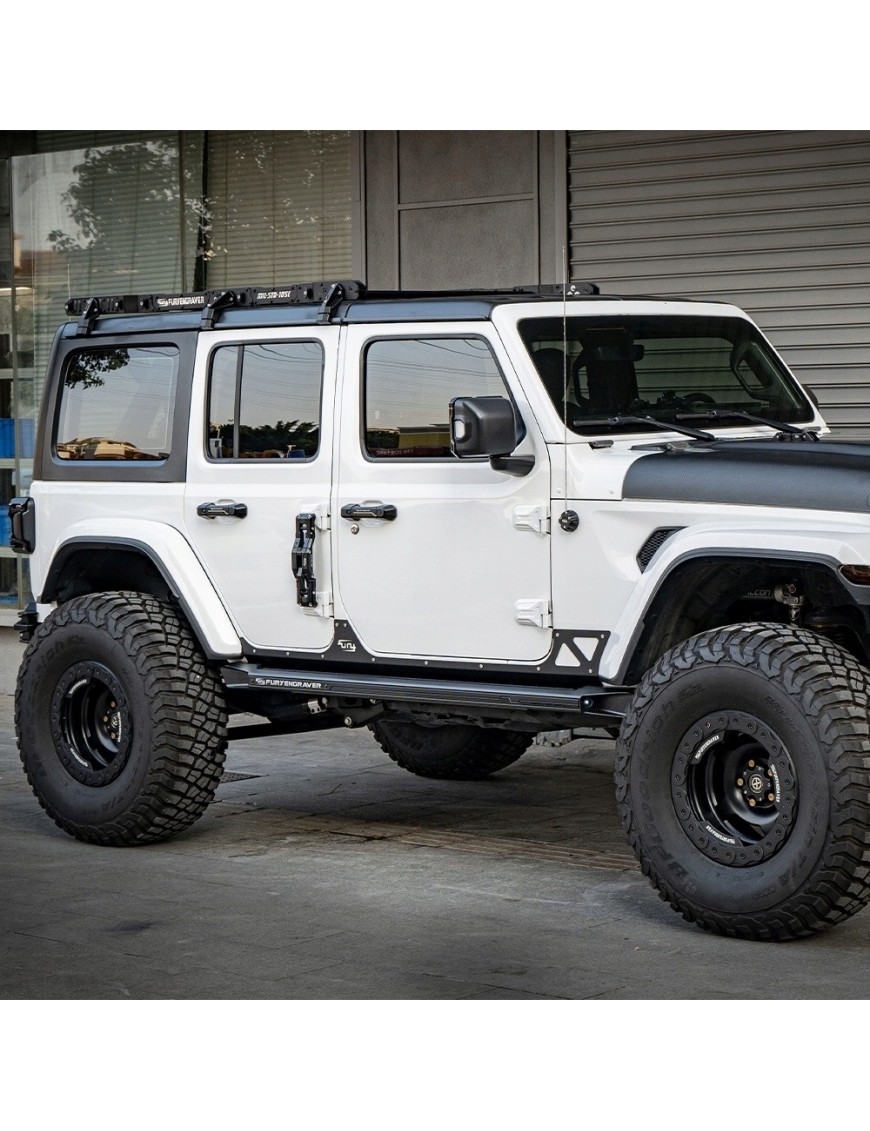 Nakładki progów FURY Jeep Wrangler JLU 4D — komplet aluminiowy