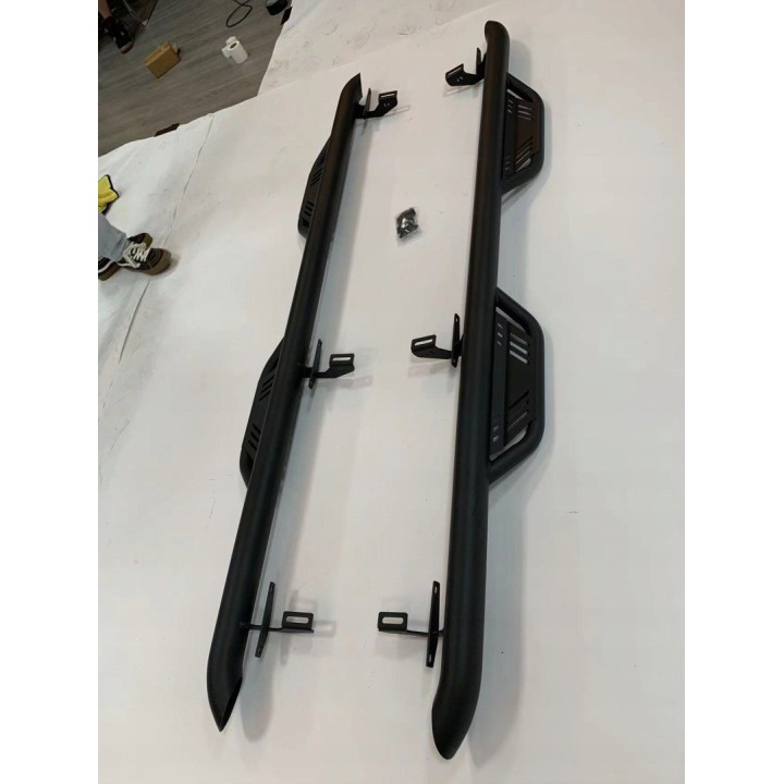 Progi stalowe TopFire Jeep Wrangler JL 2018-2026 — komplet, stal proszkowana