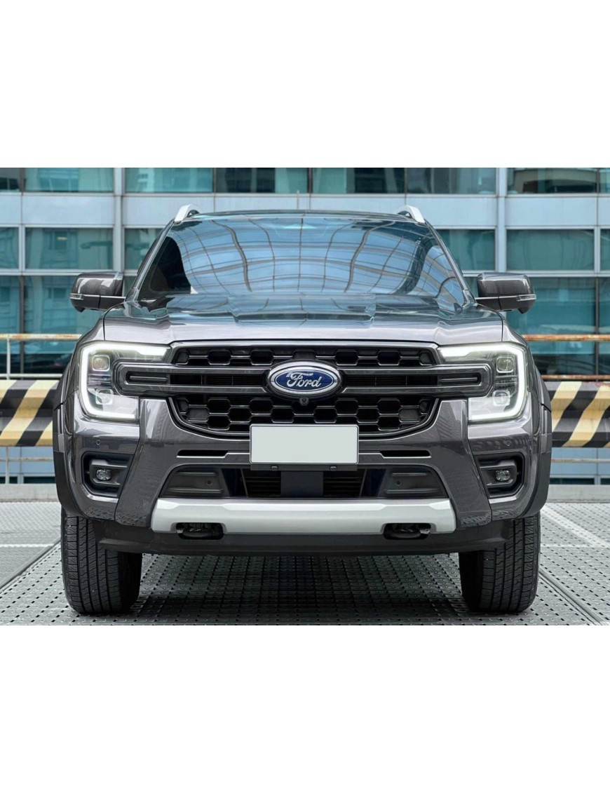 Grill z DRL Ford Ranger T9 2022+ — ABS, czarny połysk, światła dzienne z kierunkowskazem