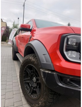 Poszerzenia błotników Ford...