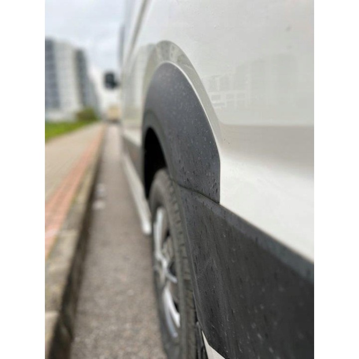 Nakładki nadkoli VW Crafter / MAN TGE 2017+ - ujęcie 3