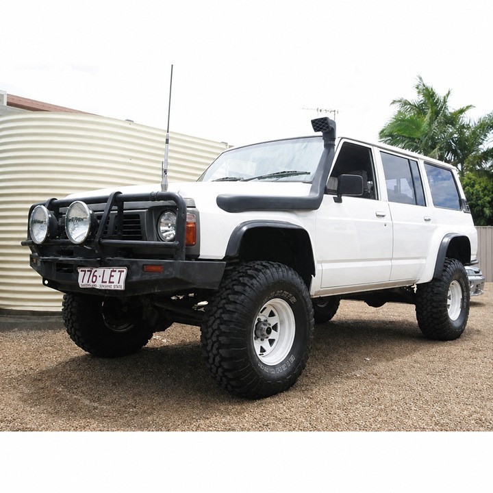 Snorkel Snakeman 4WD — Nissan Patrol Y60 2.8L (SNSY60) - ujęcie 3