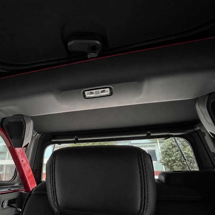 Lampka LED wnętrza Ford Bronco 2021+ - ujęcie 5
