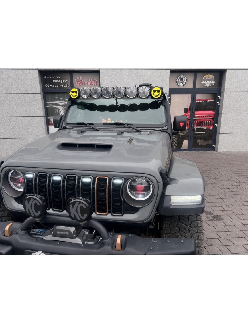 Oświetlenie grilla Jeep Wrangler JL/JLU 2018+ i Gladiator 2020+ — 5 lampek, światło białe