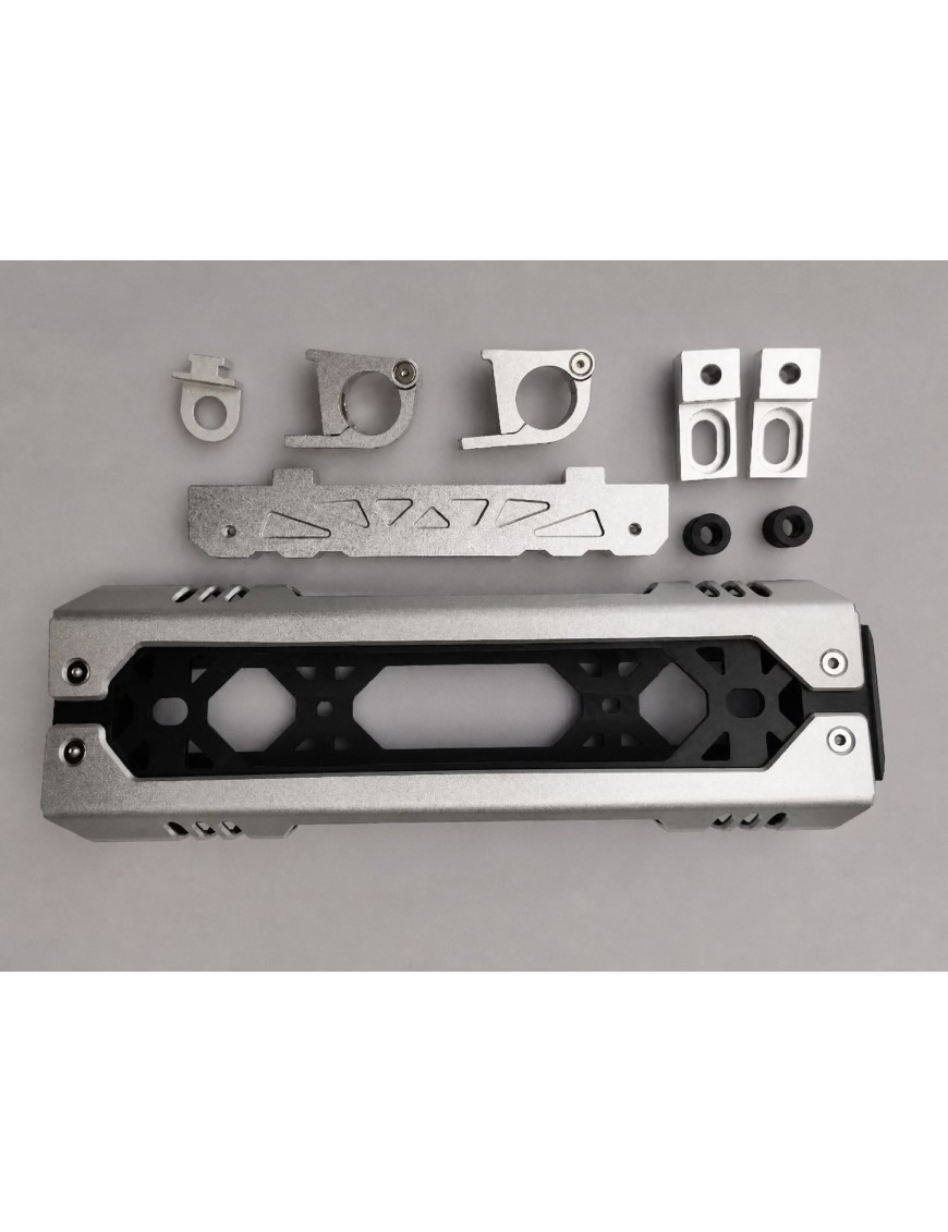 Uchwyt anteny i flagi na zawiesie koła Jeep Wrangler JK / JL — aluminiowy, srebrny