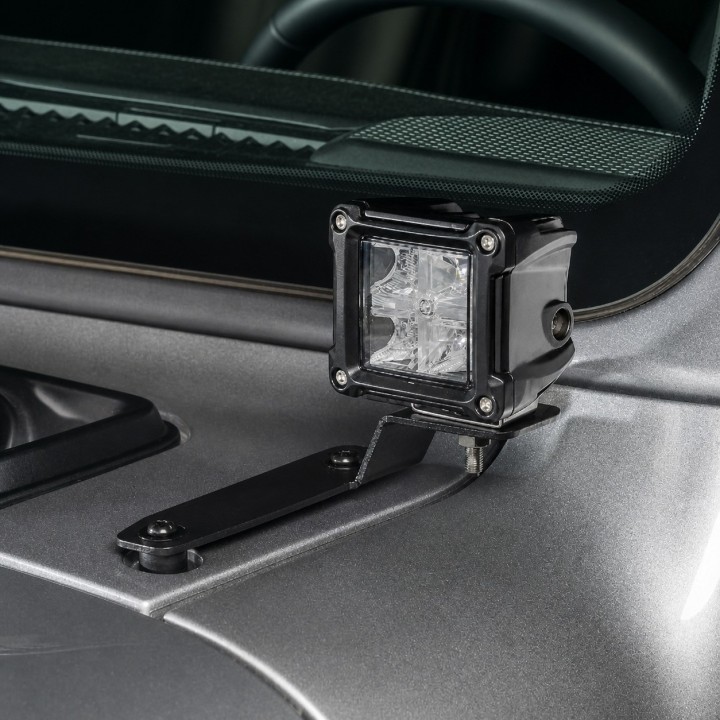 Mocowania lamp na podszybiu Jeep Wrangler JL / JLU / 4xe i Gladiator JT — komplet - ujęcie 3