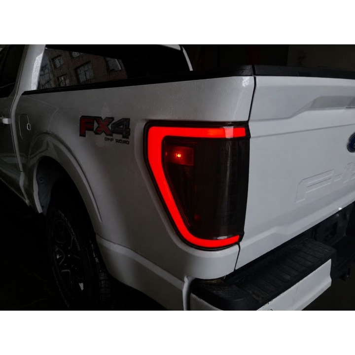 Lampy tylne LED Ford F150 2021+ — komplet - ujęcie 3