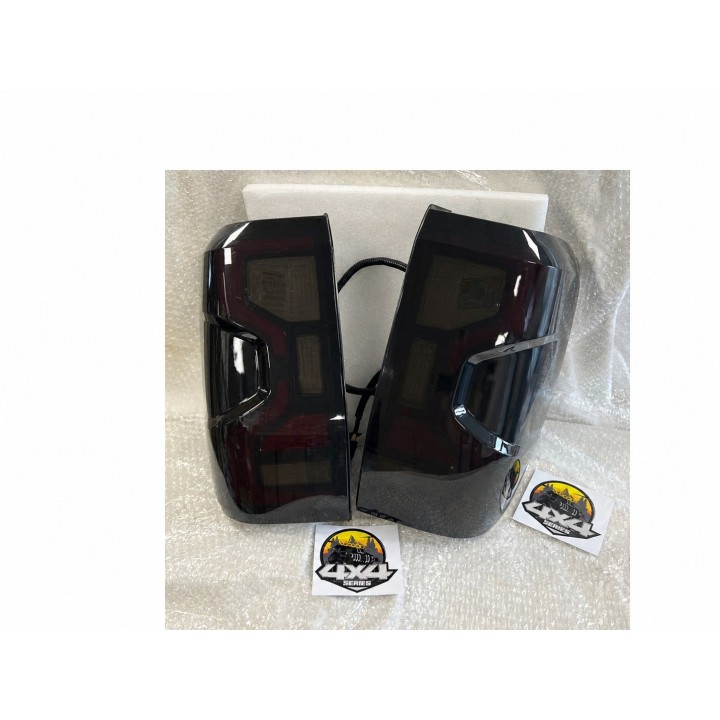 Lampy tylne LED Ford Ranger T9 2023+ BLACK — komplet - ujęcie 2