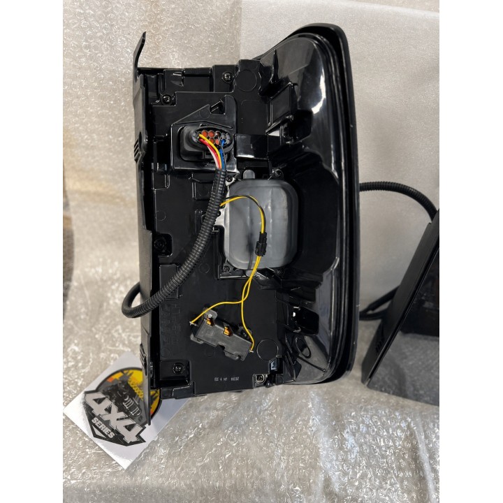 Lampy tylne LED Ford Ranger T9 2023+ BLACK — komplet - ujęcie 3