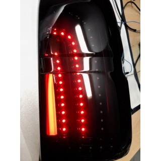 Lampy tylne LED Toyota Hilux Revo / Rocco — komplet - ujęcie 2