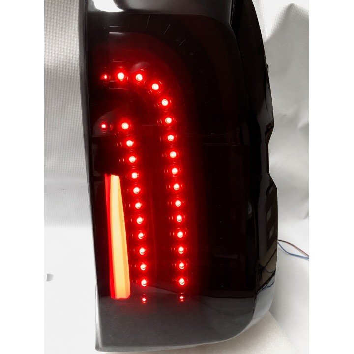 Lampy tylne LED Toyota Hilux Revo / Rocco — komplet - ujęcie 4