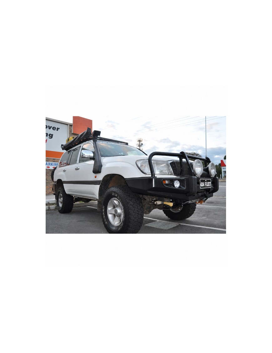 Zderzak Ironman 4x4 — Toyota Land Cruiser (BBCD005) - ujęcie 4 Zderzak Ironman 4x4 — Toyota Land Cruiser (BBCD005) - ujęcie 4