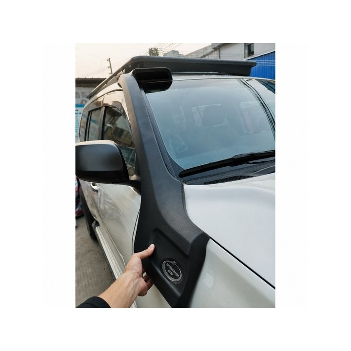 Snorkel Snakeman 4WD, prawa strona — Toyota Land Cruiser 200 (SNS39) - ujęcie 2