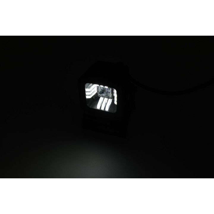 Lampa LED spot 23 W z dodatkowym światłem postojowym i kierunkowskazem - ujęcie 3