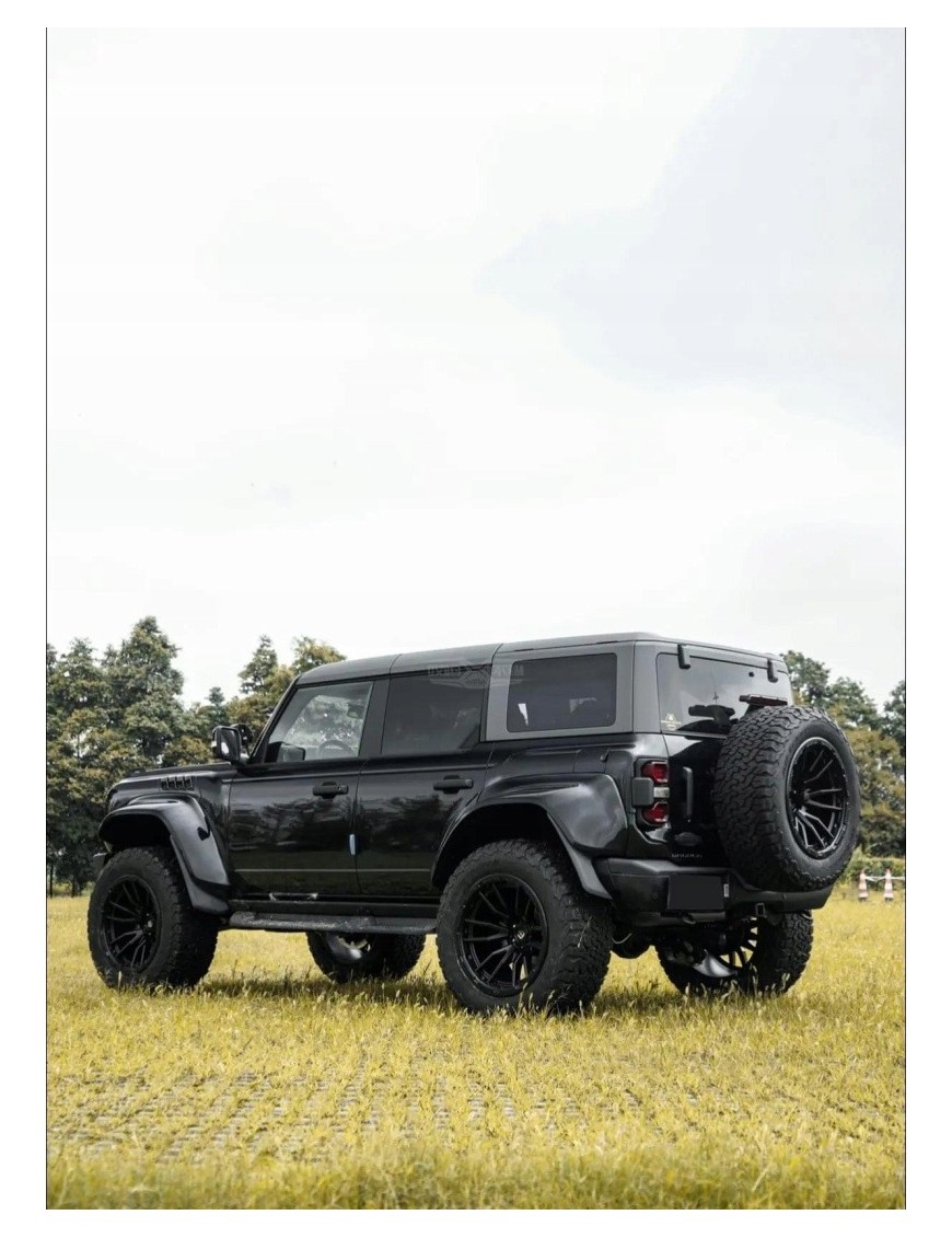 Bodykit Ford Bronco 2021+ — stylizacja na wersję Raptor