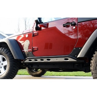 Ślizgi progów stalowe TopFire Jeep Wrangler JKU 4D 2007-2017 — z nakładkami aluminiowymi