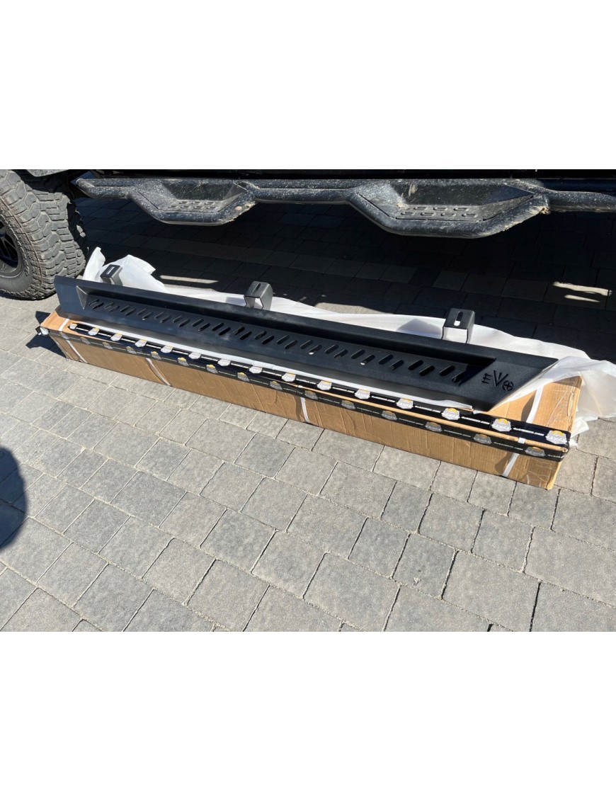 Progi stalowe EVO – Jeep Wrangler JLU 2018–2025
