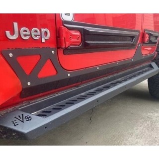 Ozdobne nakładki progów TopFire Jeep Wrangler JLU 4D — komplet P+L
