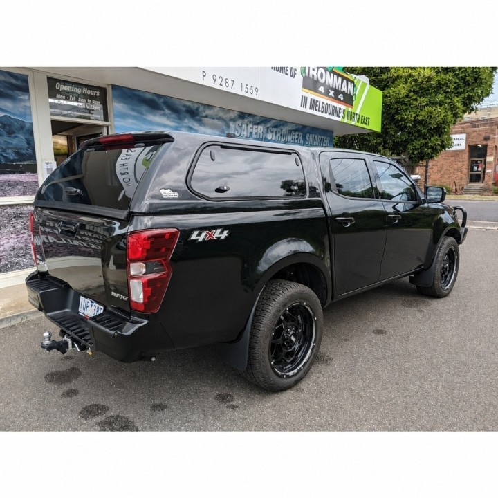 Zabudowa skrzyni ładunkowej (hardtop) Ironman 4x4 do pick-upa (ICANOPY074-P)