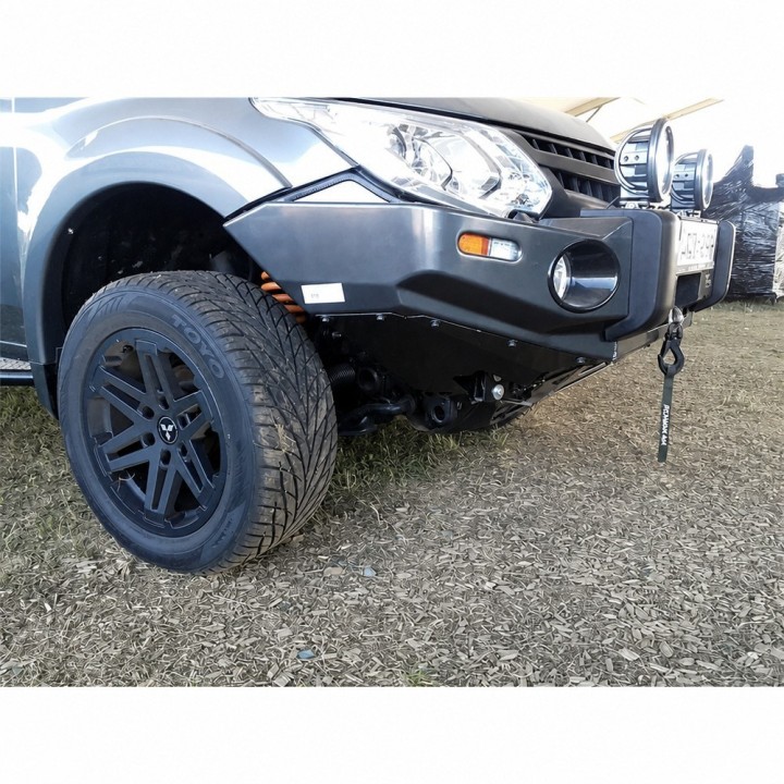 Zderzak Ironman 4x4 — Mitsubishi L200 Triton MQ, Fiat Fullback, Mitsubishi L200 (BBT050NL) - ujęcie 4